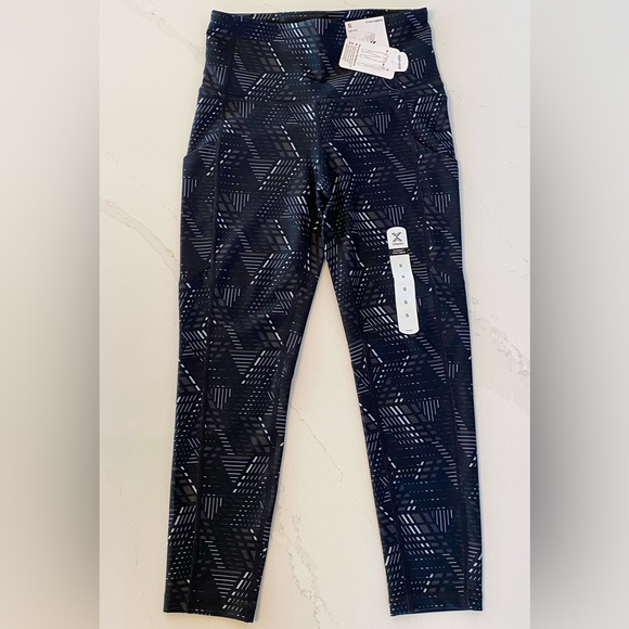 NWT Xersion crop leggings - Picture 1 of 3